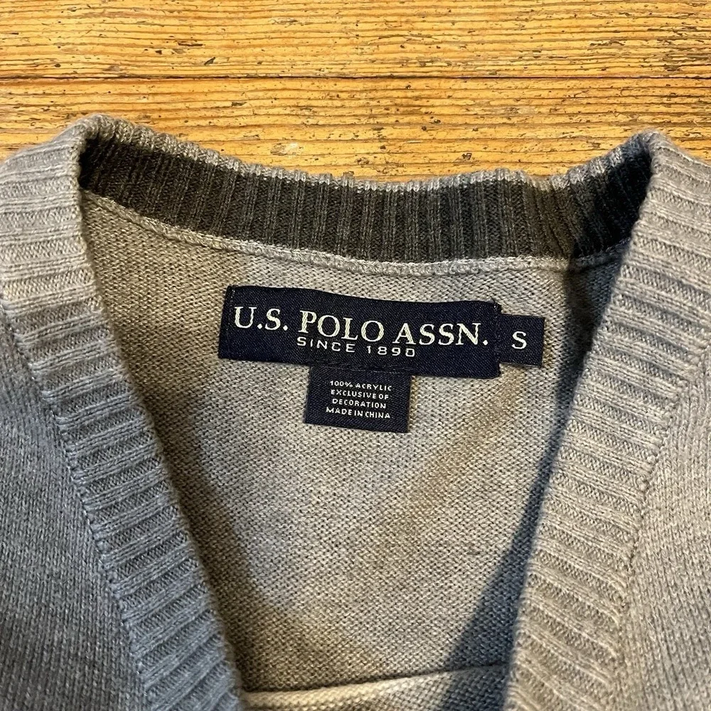 Polo Ralph Lauren Sweater V-Neck Small Gray Black Cream Stripes Pony Logo Small